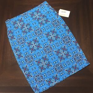 LuLaRoe Large Cassie Pencil Skirt